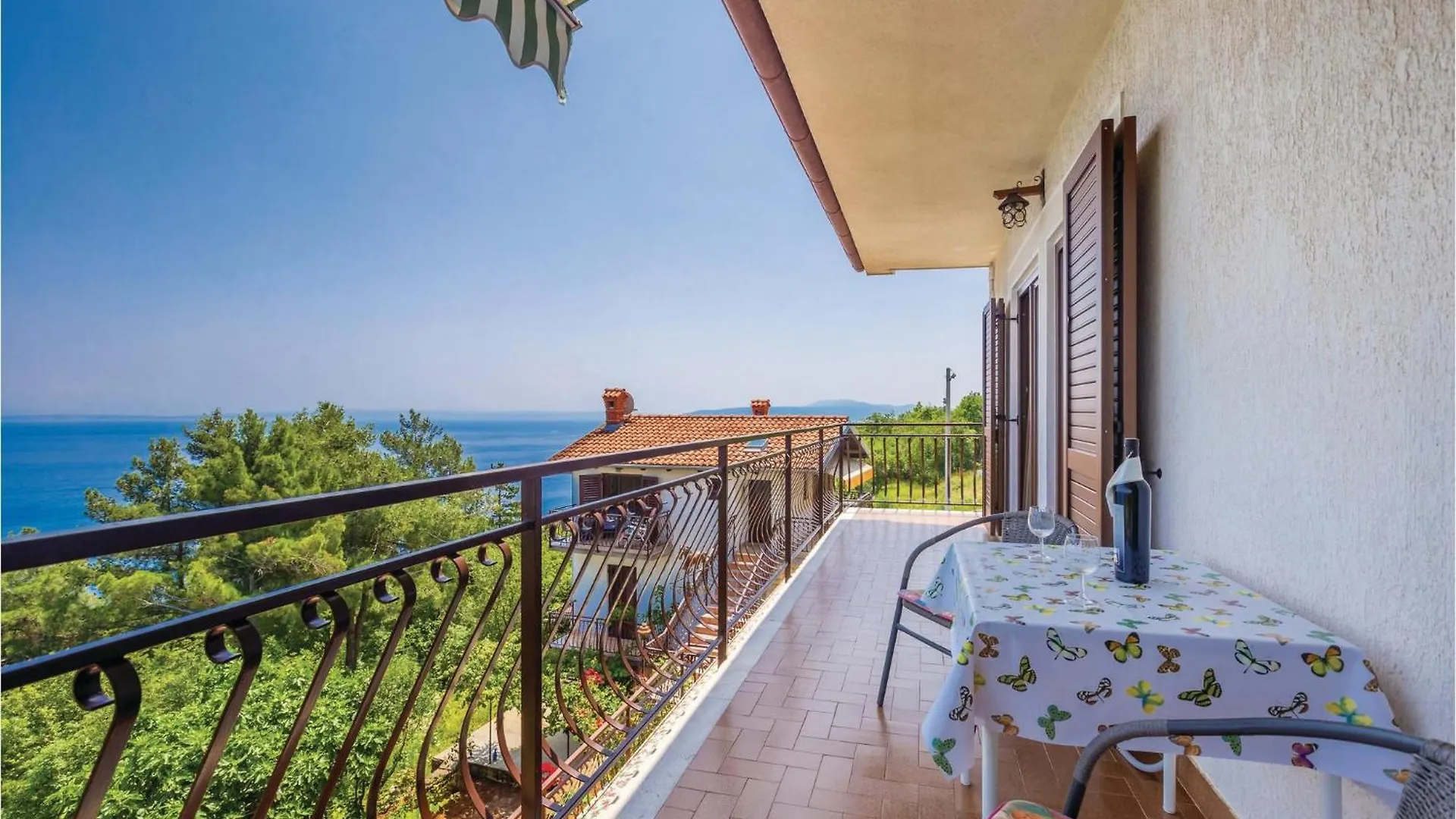 2 Bedroom Lovely Apartment In Lovran Croatia