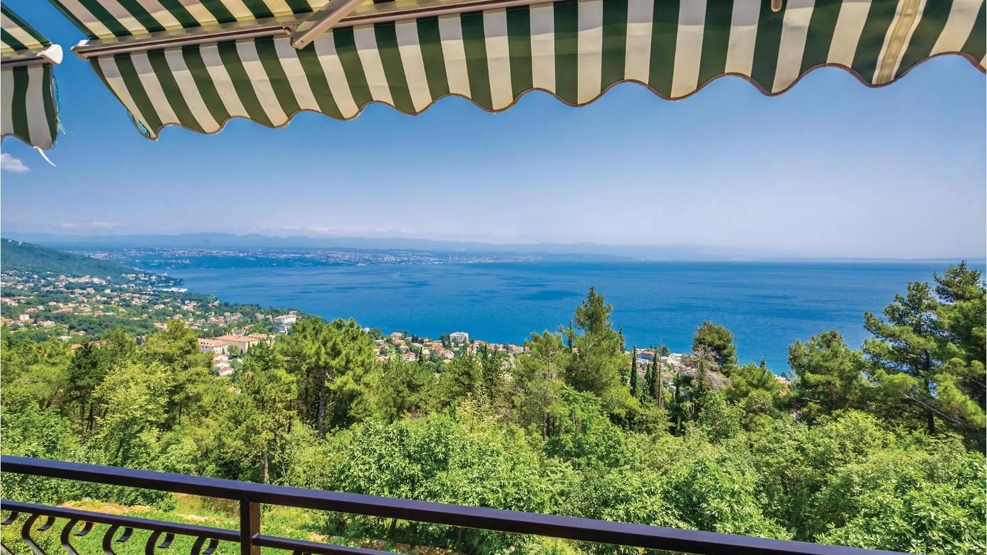 2 Bedroom Lovely Apartment In Lovran 0*,  Croatia