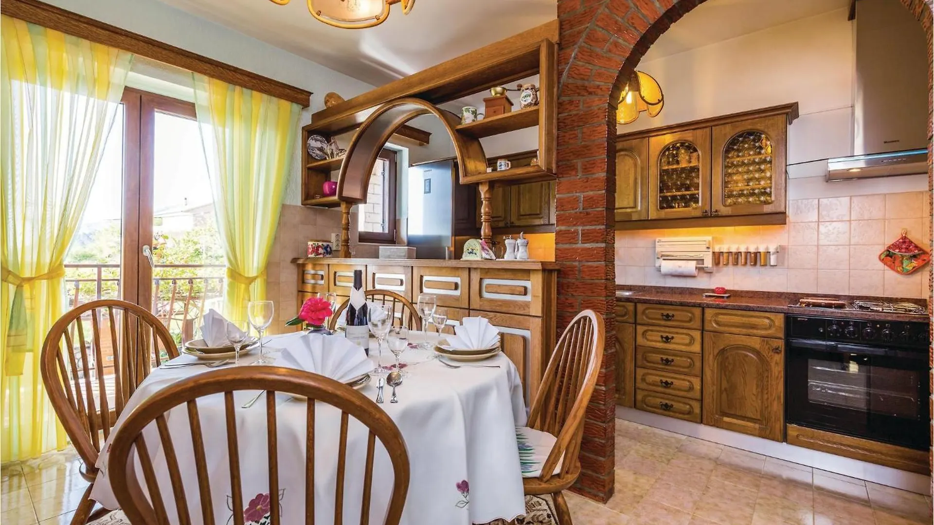 2 Bedroom Lovely Apartment In Lovran Croatia