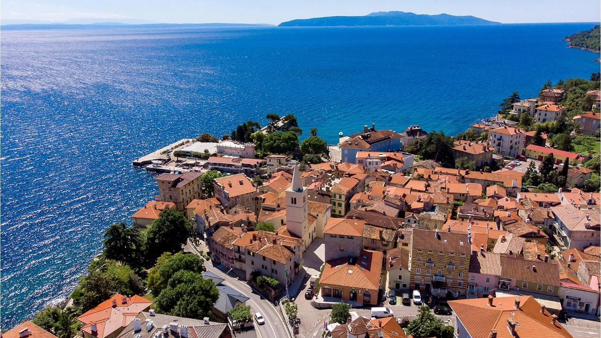 2 Bedroom Lovely Apartment In Lovran