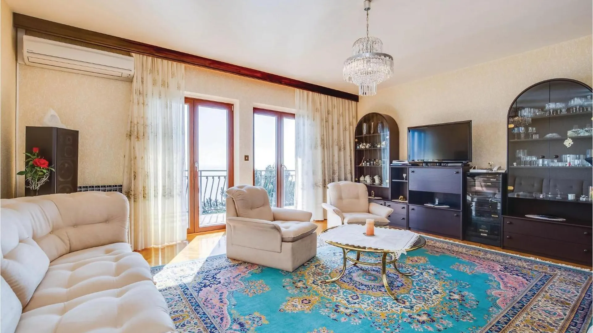2 Bedroom Lovely Apartment In Lovran